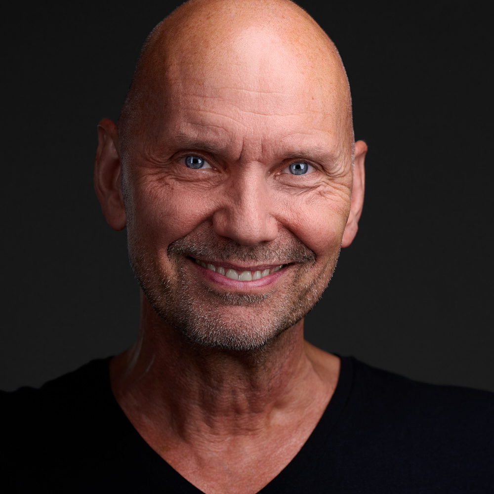 Storytelling in Videos